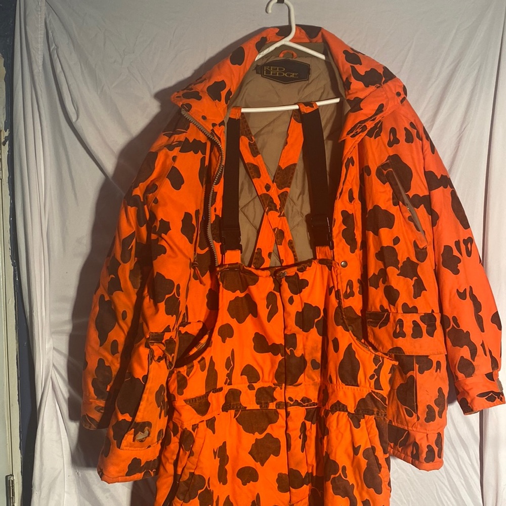 Large orange hunting suit